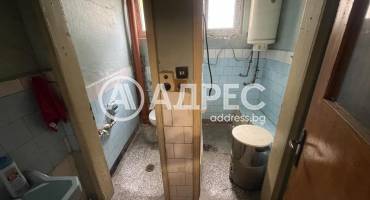 Многостаен апартамент, Шумен, Болницата, 672066, Снимка 8