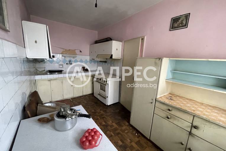 Многостаен апартамент, Шумен, Болницата, 672066, Снимка 5