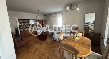 Тристаен апартамент, Хасково, Училищни, 681066, Снимка 1