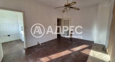 Тристаен апартамент, Варна, Трошево, 672067, Снимка 1