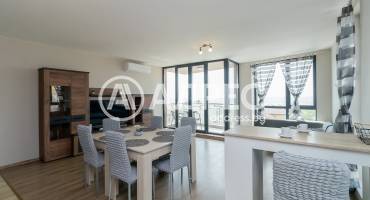 Тристаен апартамент, Варна, Бриз, 678067, Снимка 1