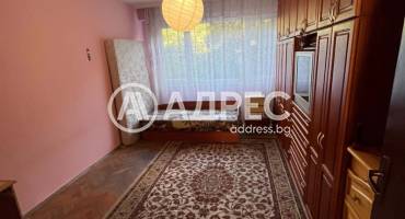 Тристаен апартамент, Благоевград, Широк център, 698067, Снимка 2