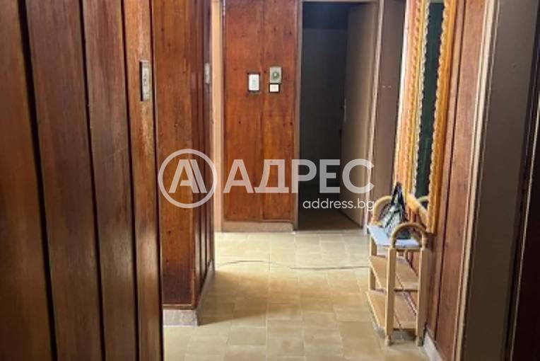 Тристаен апартамент, Благоевград, Широк център, 698067, Снимка 5