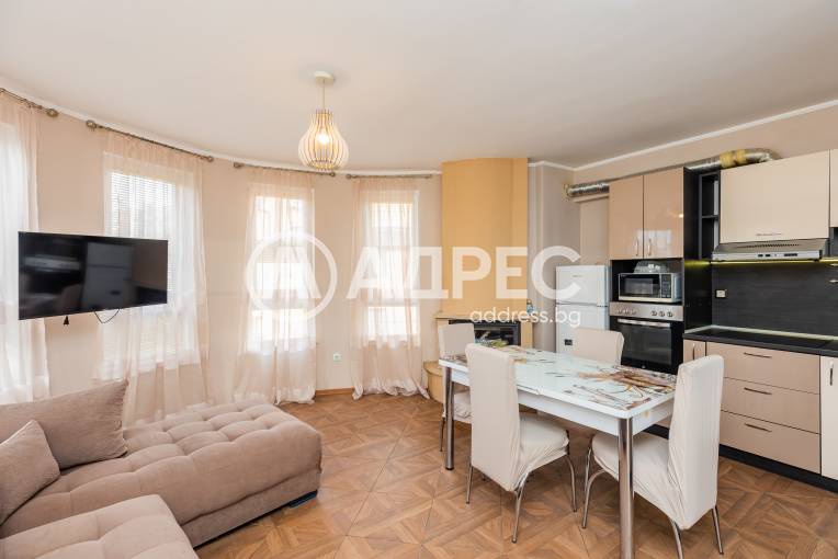 Двустаен апартамент, Варна, Бриз, 703067, Снимка 1