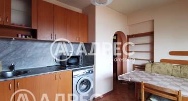 Едностаен апартамент, Русе, Ялта, 684068, Снимка 1