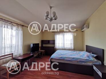 Едностаен апартамент, Русе, Ялта, 684068, Снимка 2