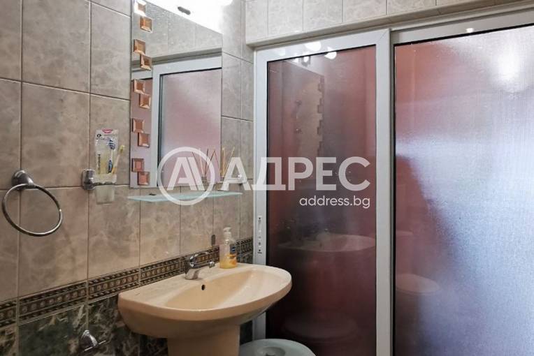 Едностаен апартамент, Русе, Ялта, 684068, Снимка 8