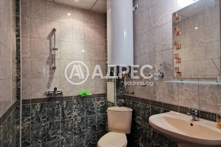 Едностаен апартамент, Русе, Ялта, 684068, Снимка 9