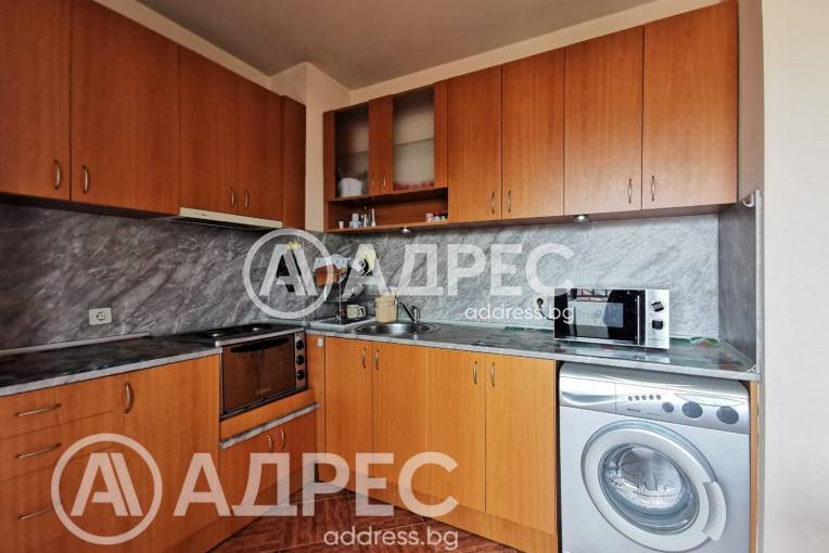 Едностаен апартамент, Русе, Ялта, 684068, Снимка 3