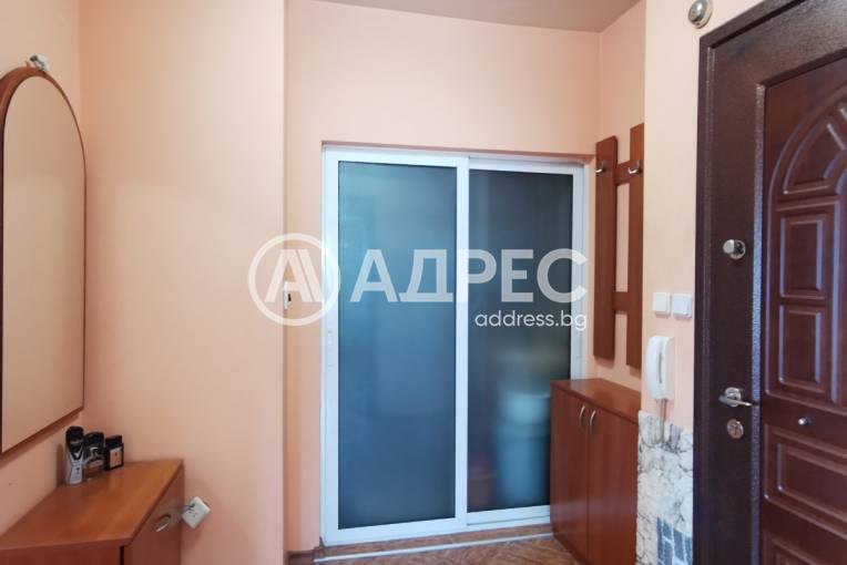 Едностаен апартамент, Русе, Ялта, 684068, Снимка 6