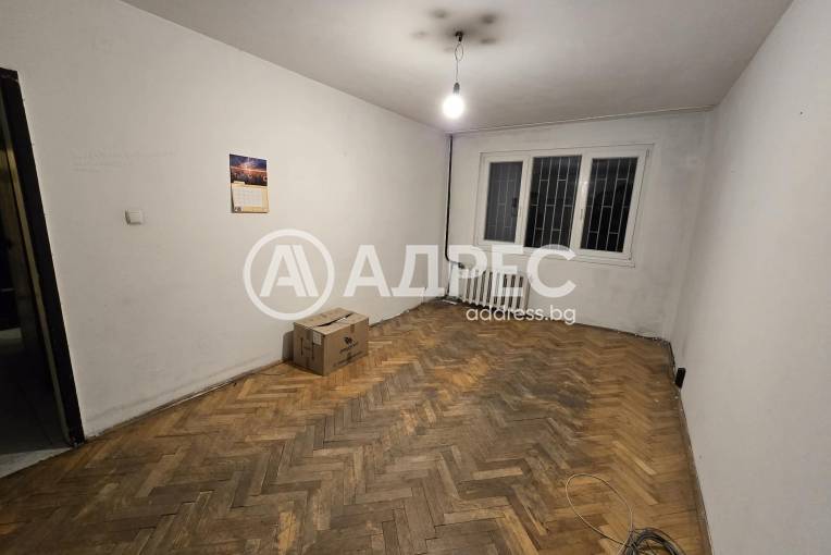 Двустаен апартамент, София, Мусагеница, 685068, Снимка 1