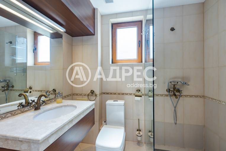 Тристаен апартамент, Варна, к.к. Св.Св. Константин и Елена, 690069, Снимка 16
