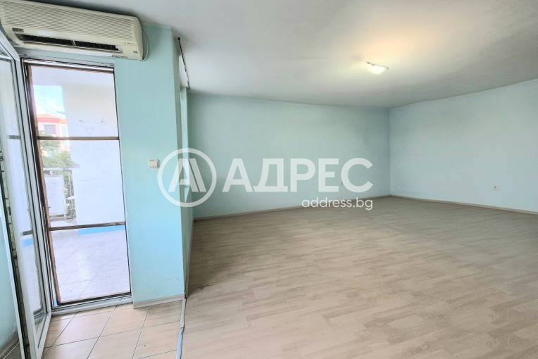 Многостаен апартамент, Варна, Възраждане 1, 699069, Снимка 1