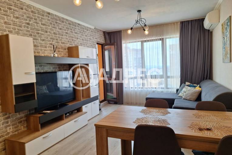 Двустаен апартамент, Варна, Възраждане 3, 690071, Снимка 1