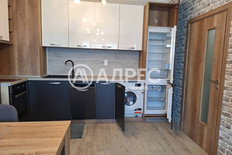 Двустаен апартамент, Варна, Възраждане 3, 690071, Снимка 4