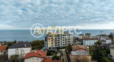 Тристаен апартамент, Варна, м-ст Ален Мак, 687072