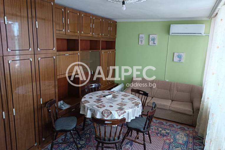 Двустаен апартамент, Разград, Васил Левски, 699072, Снимка 1