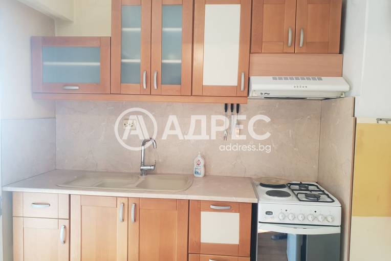 Тристаен апартамент, Ямбол, Граф Игнатиев, 703072, Снимка 1