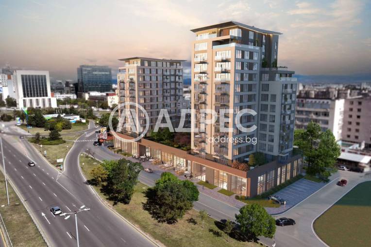 Тристаен апартамент, София, 651074, Снимка 1