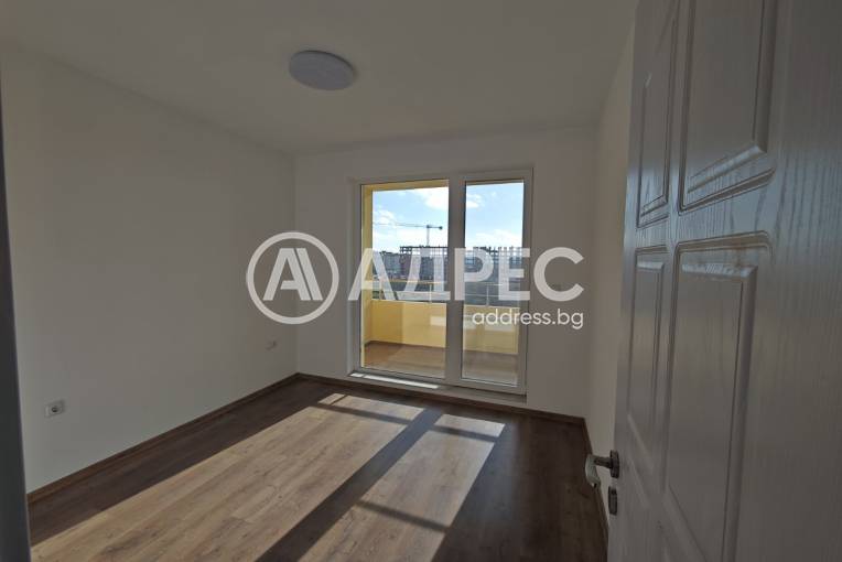 Тристаен апартамент, Варна, Кайсиева градина, 682074, Снимка 2