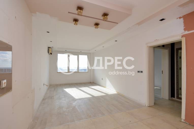 Двустаен апартамент, Бургас, Славейков, 687074, Снимка 3