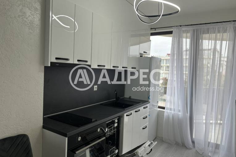 Тристаен апартамент, Варна, Бриз, 670075, Снимка 2