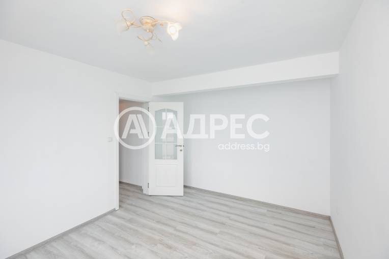 Двустаен апартамент, Варна, Център, 703075, Снимка 5