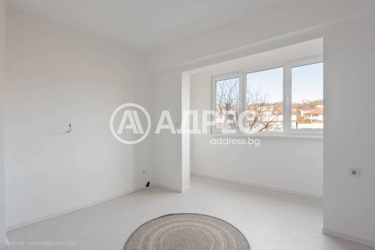 Тристаен апартамент, Варна, Цветен квартал, 612076, Снимка 3