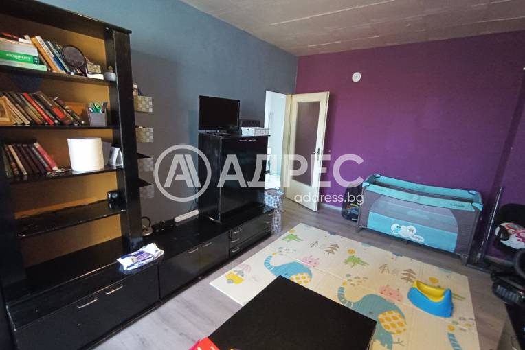 Двустаен апартамент, Разград, Орел, 660076, Снимка 1