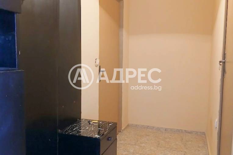 Тристаен апартамент, Варна, Левски, 688076, Снимка 10