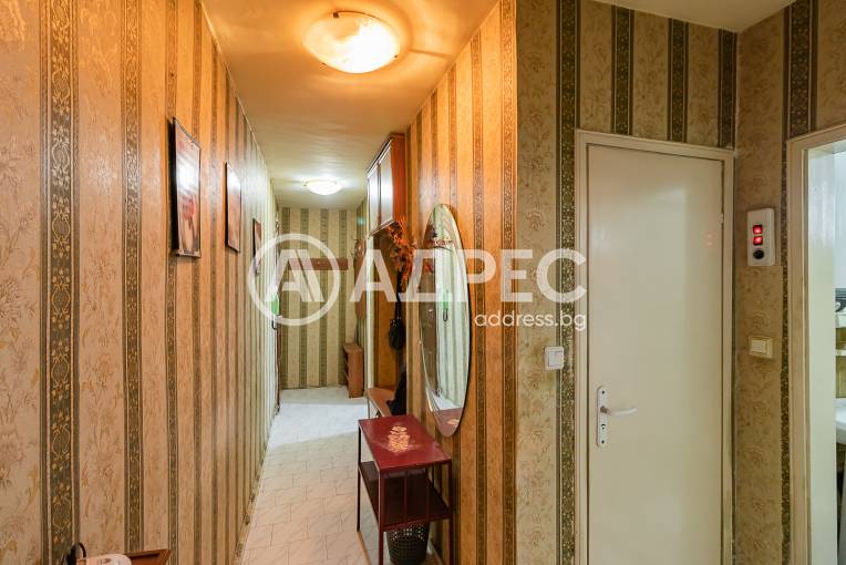 Тристаен апартамент, Варна, Спортна зала, 671077, Снимка 13