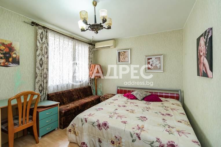 Тристаен апартамент, Варна, Спортна зала, 671077, Снимка 4