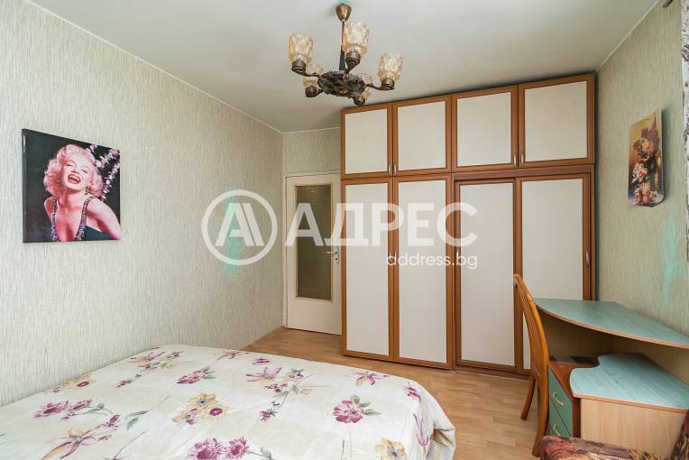 Тристаен апартамент, Варна, Спортна зала, 671077, Снимка 7