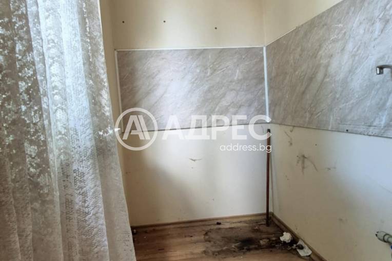 Двустаен апартамент, София, Толстой, 680077, Снимка 9