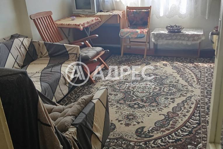 Двустаен апартамент, Варна, Владислав Варненчик, 698077, Снимка 2