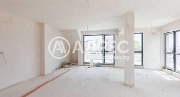 Многостаен апартамент, Варна, Окръжна болница, 699077, Снимка 3