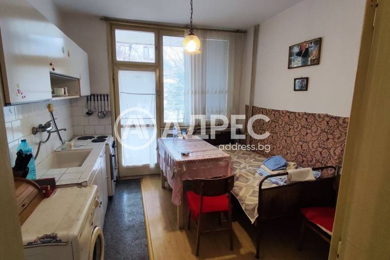 Тристаен апартамент, Стара Загора, Три чучура- център, 663078, Снимка 3