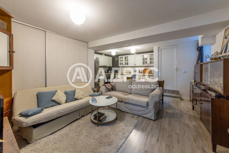 Двустаен апартамент, Варна, Гръцка махала, 687078, Снимка 2