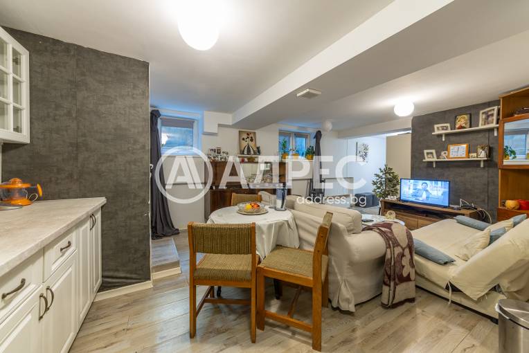 Двустаен апартамент, Варна, Гръцка махала, 687078, Снимка 4