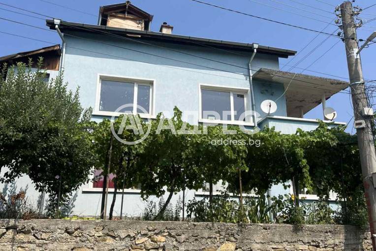 Къща/Вила, Ловеч, Гозница, 660079, Снимка 1