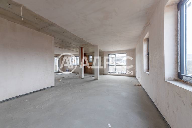 Тристаен апартамент, Варна, к.к. Св.Св. Константин и Елена, 678079, Снимка 2