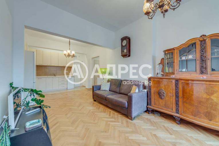 Тристаен апартамент, София, Център, 680079, Снимка 3