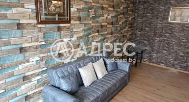 Двустаен апартамент, Разград, Орел, 687080