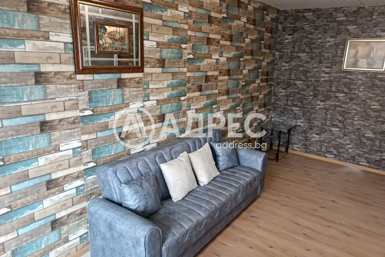 Двустаен апартамент, Разград, Орел, 687080, Снимка 1