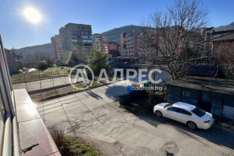 Двустаен апартамент, Троян, Лъгът, 687081, Снимка 9