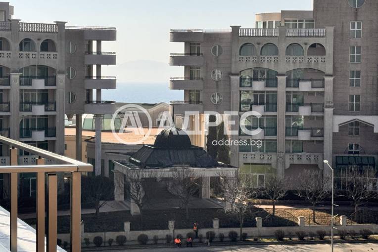 Двустаен апартамент, Поморие, местност Кротиря, 648082, Снимка 1