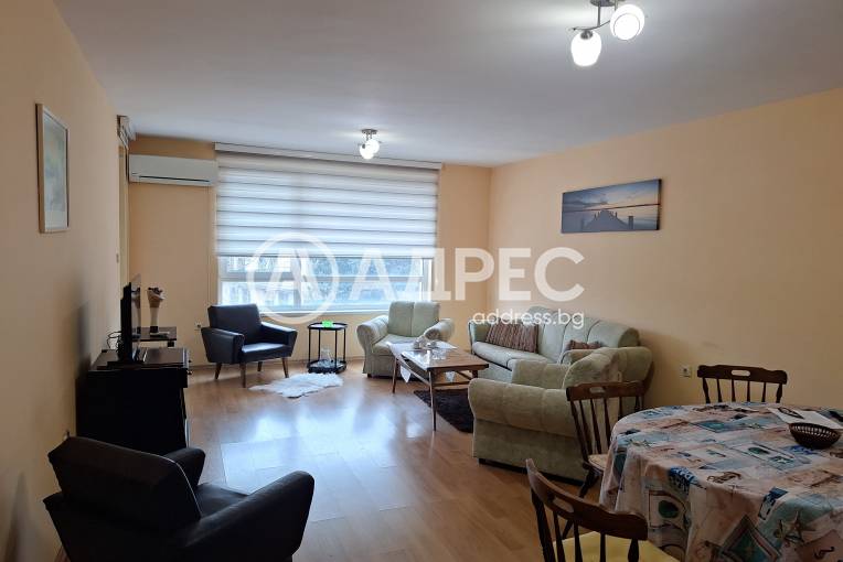 Двустаен апартамент, Варна, Гръцка махала, 689082, Снимка 1