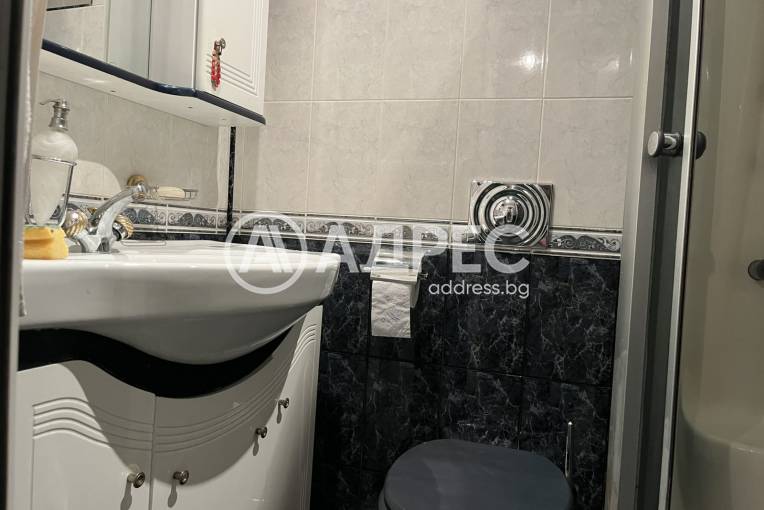 Двустаен апартамент, Казанлък, Изток, 698082, Снимка 13