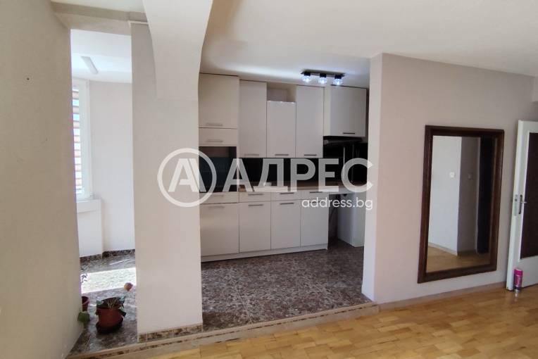 Тристаен апартамент, Благоевград, Грамада, 671083, Снимка 1