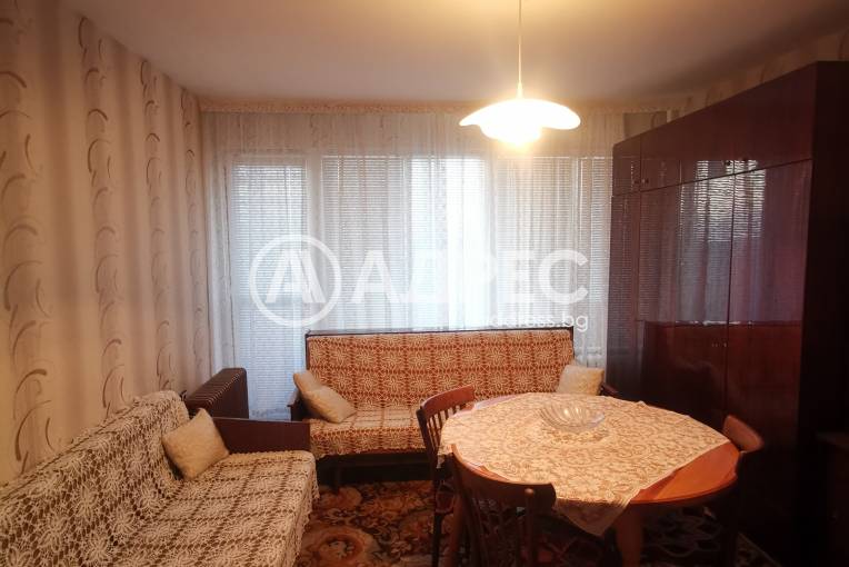 Двустаен апартамент, Добрич, Дружба 1, 677083, Снимка 1